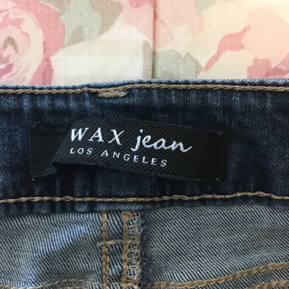 Jeans - Picture 5 of 6